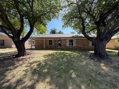 1136 Kris Street, Irving TX 75060