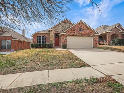 704 Darlington Trail, Fort Worth TX 76131