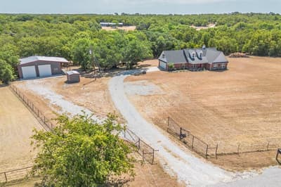 144 Love Trail Court, Paradise TX 76073