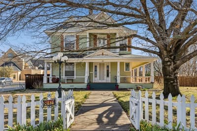 819 S Crockett Street, Sherman TX 75090