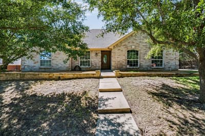 2018 Timber Cove Court, Weatherford TX 76087 - Photo 2