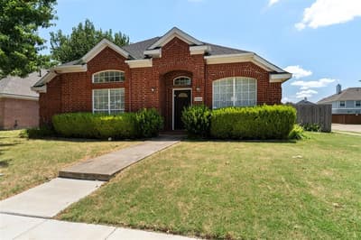 5025 China Berry Drive, McKinney TX 75070 - Photo 2