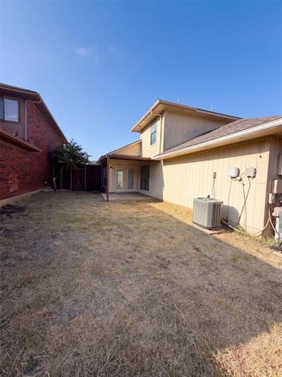 1633 San Francisco Street, Carrollton TX 75007 - Photo 5
