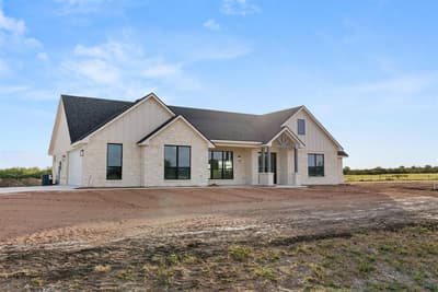 569 Lacek Mill Road, China Spring TX 76633 - Photo 2