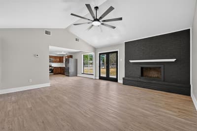 2201 SE 22nd Avenue, Mineral Wells TX 76067 - Photo 5