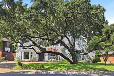 8814 Sanshire Avenue, Dallas TX 75231 - Photo 3