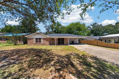 3041 Lakewood Drive, Tyler TX 75702