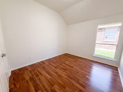8526 Vista Grande Drive, Dallas TX 75249 - Photo 4