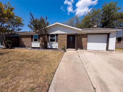 4017 Ambassador Way, Balch Springs TX 75180