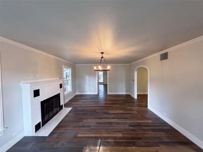 923 S Lindsay Street, Gainesville TX 76240 - Photo 3
