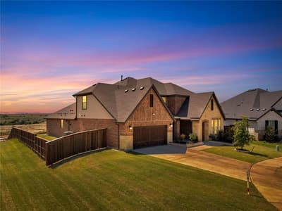 5884 Turner May Drive, Fort Worth TX 76126