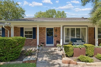 11555 Cromwell Circle, Dallas TX 75229 - Photo 2