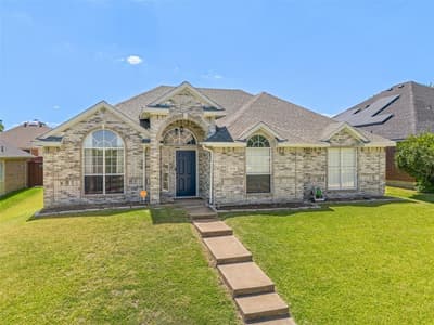 1938 Woodglen Drive, Mesquite TX 75149 - Photo 2