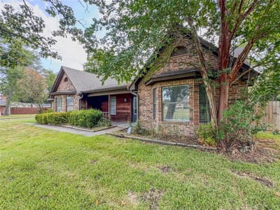 204 Briarwood Street, Sulphur Springs TX 75482 - Photo 2
