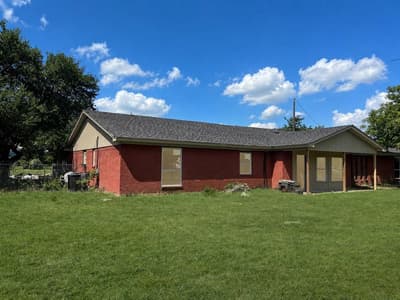 825 Alan Drive, Burleson TX 76028
