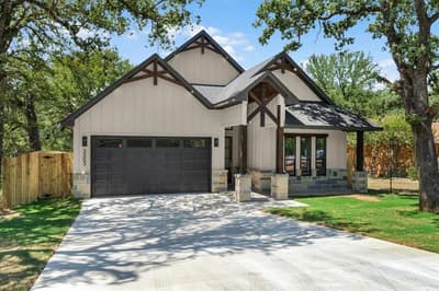 3303 Hiawatha Trail, Fort Worth TX 76135 - Photo 2