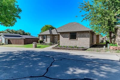 9653 Lea Shore Street, Fort Worth TX 76179 - Photo 2