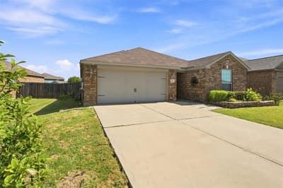 157 Presidents Way, Venus TX 76084