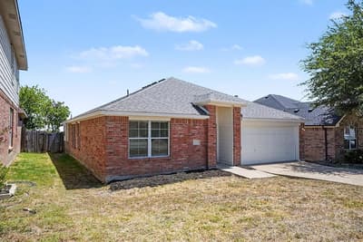 2640 Pioneer Bluffs Road, Balch Springs TX 75181 - Photo 3