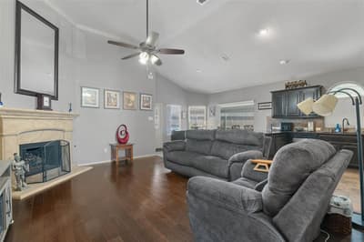 5813 Longmont Drive, Denton TX 76208 - Photo 4