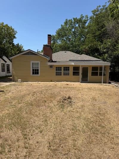 1033 Lockhart, Sherman TX 75092 - Photo 4