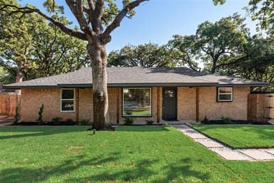 3500 Raynorwood Court, Arlington TX 76015 - Photo 2