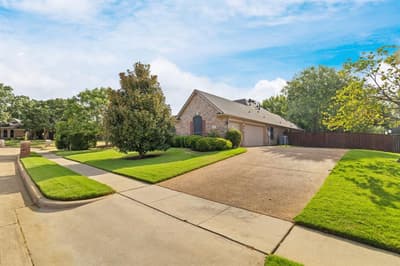 1602 Oak Ridge Drive, Corinth TX 76210 - Photo 3