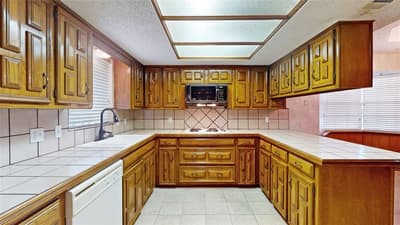 1543 Glenhill Lane, Lewisville TX 75077 - Photo 5