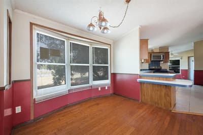 225 John Thomas Drive, Seven Points TX 75143 - Photo 5