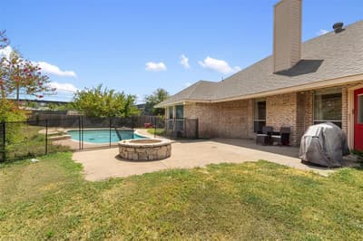 5344 Lynda Court, North Richland Hills TX 76180 - Photo 4