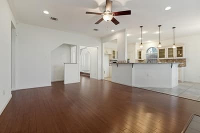 3925 Silver Meadow Lane, Grand Prairie TX 75052 - Photo 5