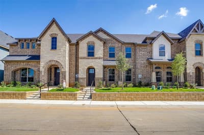 6916 Houndstooth Place, Arlington TX 76001 - Photo 2