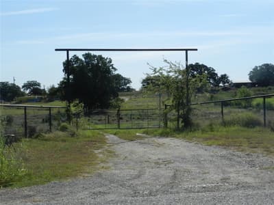 937 County Road 4790, Boyd TX 76023 - Photo 3