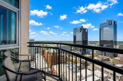 500 Throckmorton Street # 2202, Fort Worth TX 76102 - Photo 3