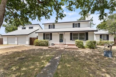 314 Houston Street, Cedar Hill TX 75104 - Photo 2