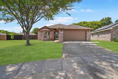 1002 James Donald Lane, Glenn Heights TX 75154 - Photo 2