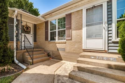 705 Reverchon Drive, Dallas TX 75211 - Photo 3