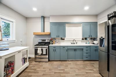 719 N Barnett Avenue, Dallas TX 75211 - Photo 4