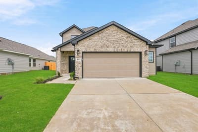 8013 Charlestown Lane, Everman TX 76140