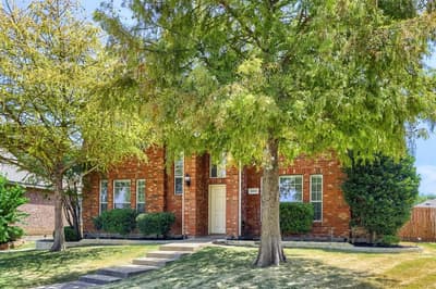 5905 Big Pine Drive, McKinney TX 75070 - Photo 2