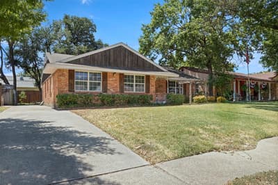 10636 Chesterton Drive, Dallas TX 75238 - Photo 3