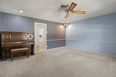 10636 Chesterton Drive, Dallas TX 75238 - Photo 5