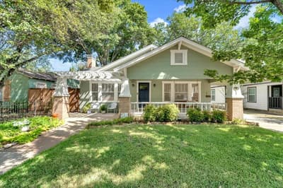 4532 Pershing Avenue, Fort Worth TX 76107
