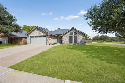 340 Austin Street, Keller TX 76248 - Photo 2
