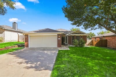 4037 Staghorn Circle N, Fort Worth TX 76137