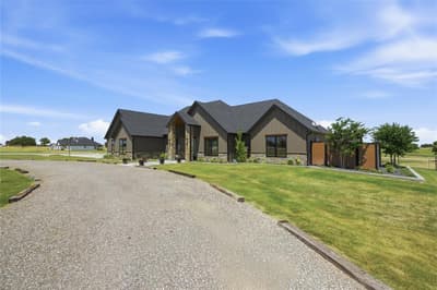 2223 Grass Roots Road, Tolar TX 76476 - Photo 4