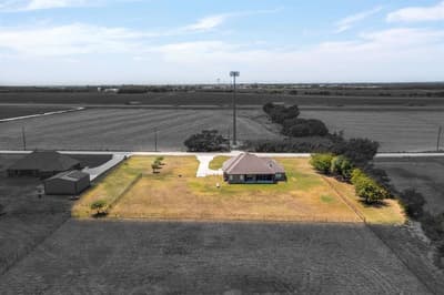 8341 County Road 201a, Grandview TX 76050 - Photo 4