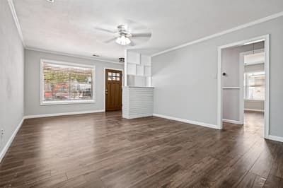 3838 Dutton Drive, Dallas TX 75211 - Photo 4
