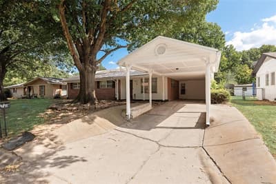 1716 Harris Street, Gainesville TX 76240