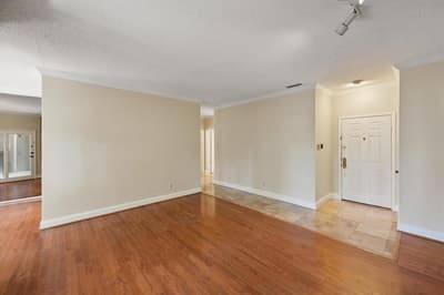 1206 Riverchase Lane # 149, Arlington TX 76011 - Photo 4